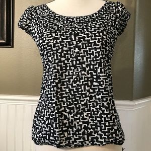 Banana Republic Black and White Top